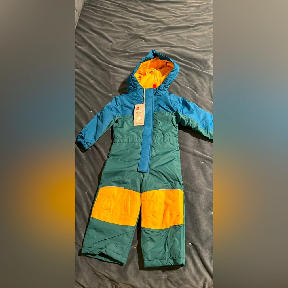 Swiss Tech toddler snow suit 3t